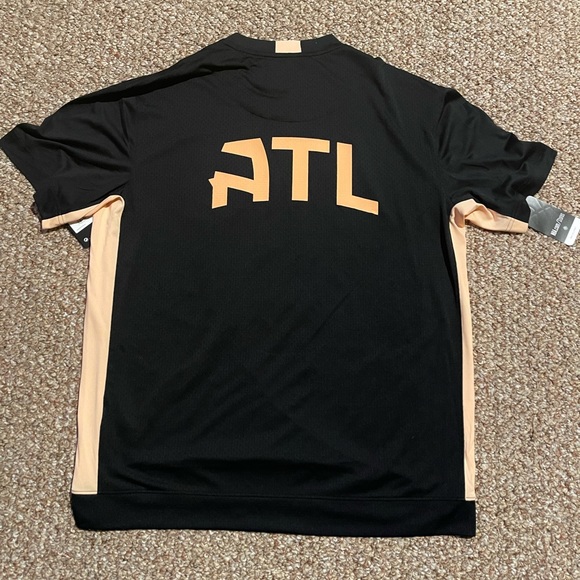 *NWT*Men Nike Atlanta Hawks Player Shooting Shirt - Picture 2 of 6